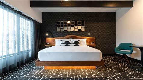 Hotel earl - The Earl is warm and welcoming yet trendy and luxurious with a newly updated mid-century modern vibe. We are the ideal choice for Charlevoix vacations, romantic escapes, group …